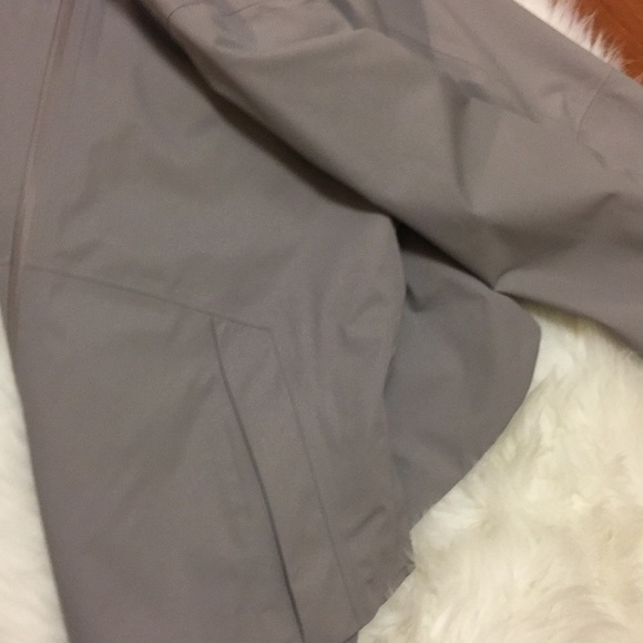 Lululemon athletica jacket - Picture 4 of 7